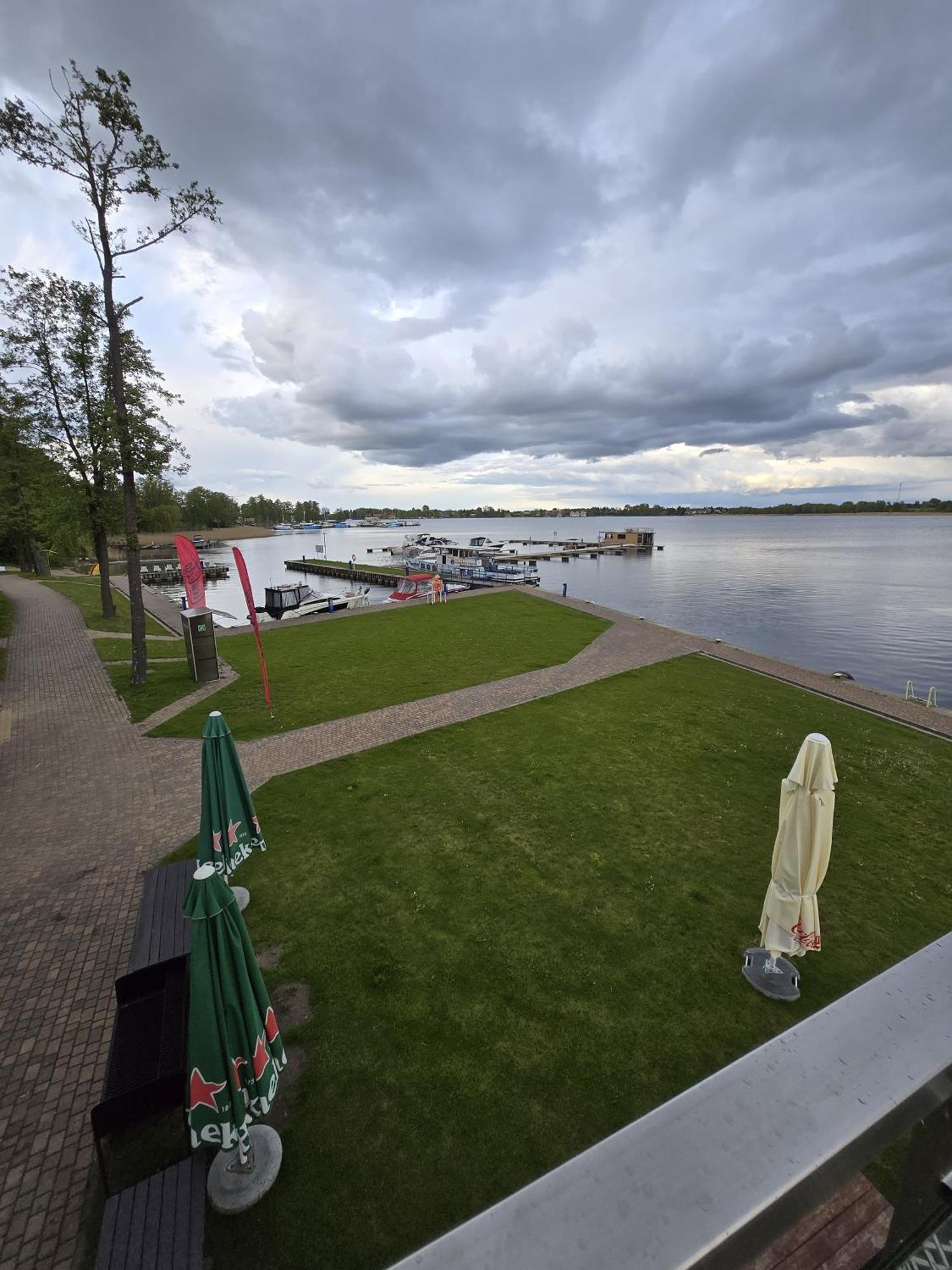 Domek Na Wodzie - Houseboat -Sauna, Taras Na Dachu, Dwie Sypialnie Mikolajki (Mragowo) Exterior photo