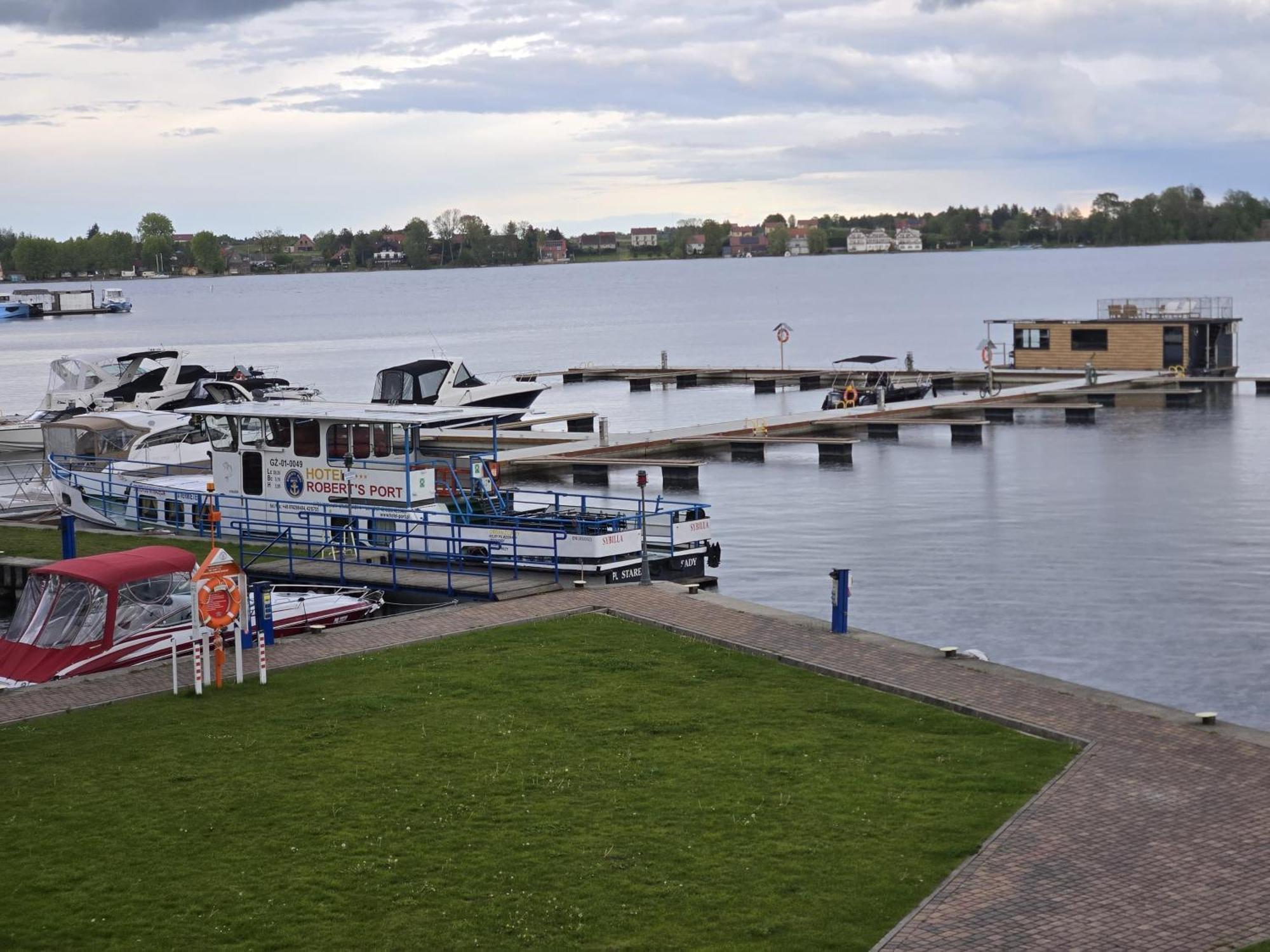 Domek Na Wodzie - Houseboat -Sauna, Taras Na Dachu, Dwie Sypialnie Mikolajki (Mragowo) Exterior photo
