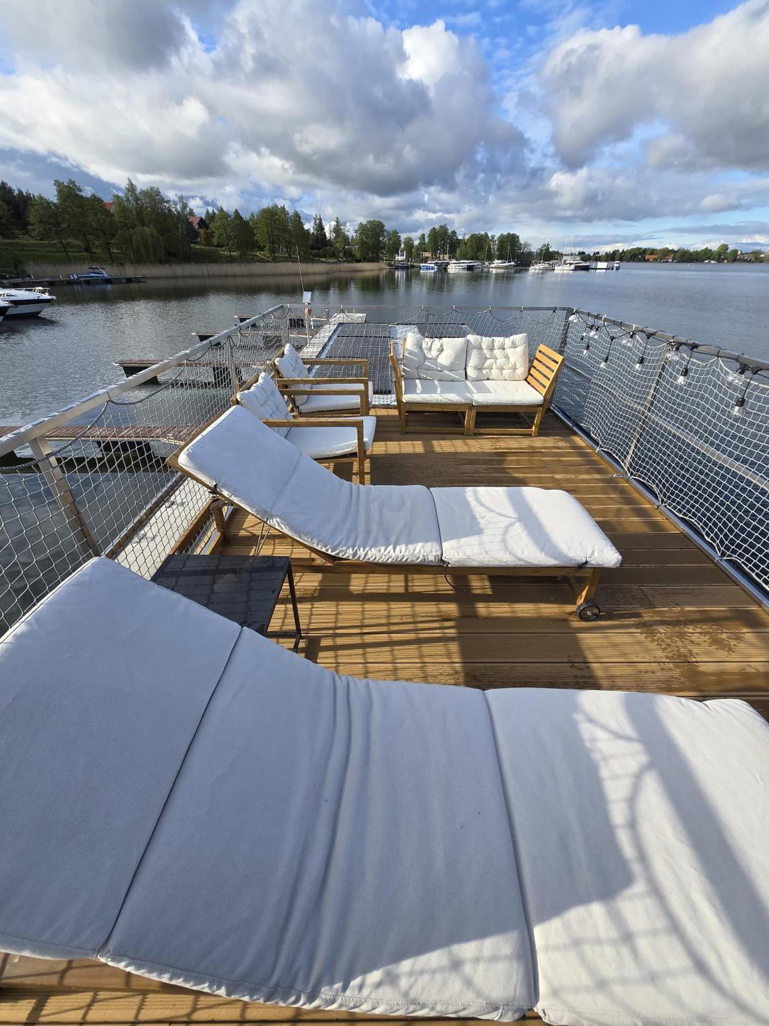 Domek Na Wodzie - Houseboat -Sauna, Taras Na Dachu, Dwie Sypialnie Mikolajki (Mragowo) Exterior photo